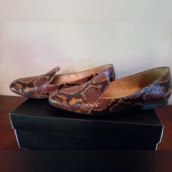 Naturalizer Emiline Loafers Snake Tan Brown Black Size 9.5 - Picture 3 of 10